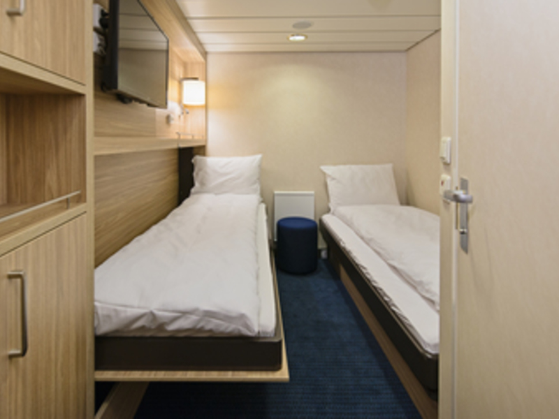 Polar Inside | Middle deck for 2 travellers